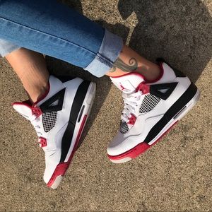 Air Jordan Retro 4 Fire Red Shoes Womens Size 7